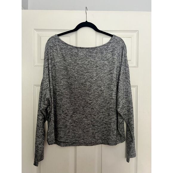 Women’s Gray Dolman Sweater Cabana By Crown & Ivy Size Small - Picture 6 of 6